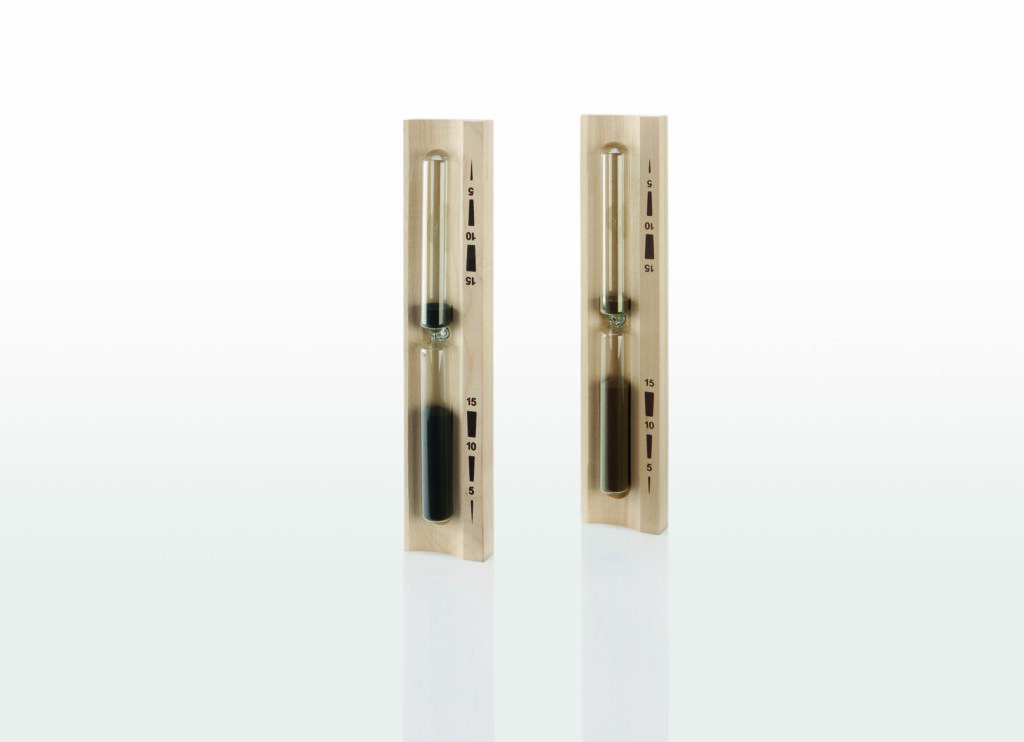 Zandloper met zwart zand