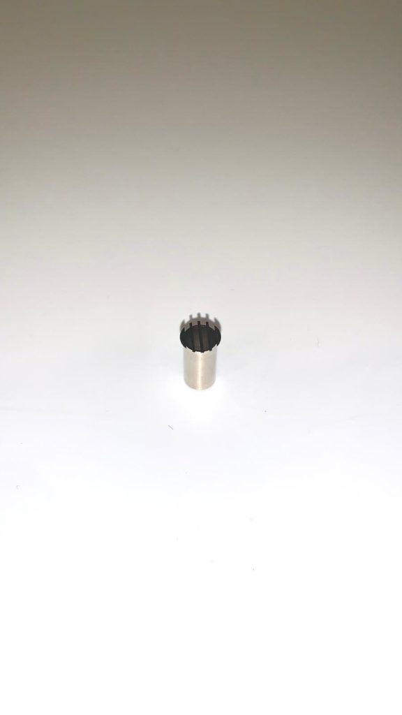 Leegloop | Zeefje vernikkeld | ten behoeve zitje | D.11 x 20mm | oud